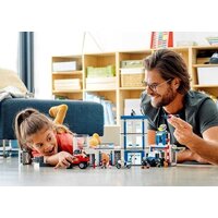 LEGO City 60246 Полицейский участок Image #10