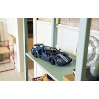 LEGO Technic 42154 2022 Ford GT Image #11