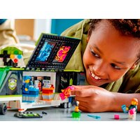 LEGO City 60388 Геймерский грузовик для турниров Image #7