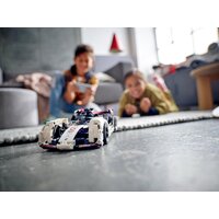 LEGO Technic 42137 Formula E Porsche 99X Electric Image #19