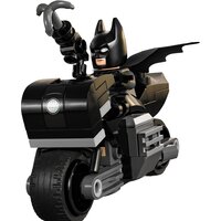 LEGO DC 76179 Бэтмен и Селина Кайл: погоня на мотоцикле Image #3