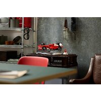 LEGO Icons 11375 Ferrari F2004 & Michael Schumacher Image #13