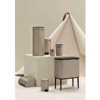 Brabantia Pedal Bin NewIcon 20 л (шампань) Image #5