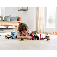 LEGO City 60258 Тюнинг-мастерская Image #36