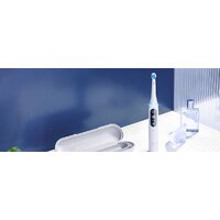 Oral-B iO 7 (черный) Image #2