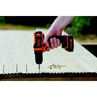 Black & Decker BDCDD12KB (с 2-мя АКБ и кейсом) Image #9