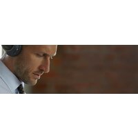 Plantronics Voyager 8200 UC (черный) Image #7