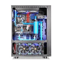 Thermaltake Core X71 Tempered Glass Edition [CA-1F8-00M1WN-02] Image #4