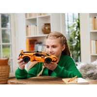 LEGO Technic 42196 Lamborghini Huracan Tecnica Orange Image #9